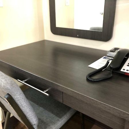 Simply Home Inn & Suites - Риверсайд Экстерьер фото