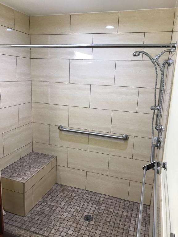 Simply Home Inn & Suites - Риверсайд Экстерьер фото